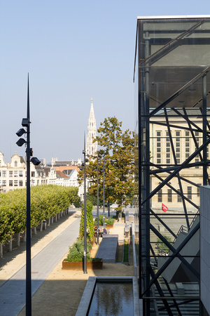 Hôtel de Ville de Bruxelles et le Cube